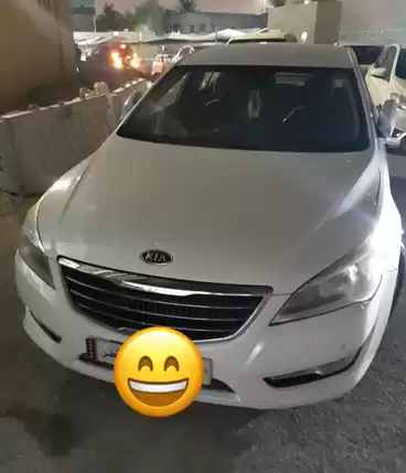 Utilisé Kia Unspecified À vendre au Doha #5683 - 1  image 